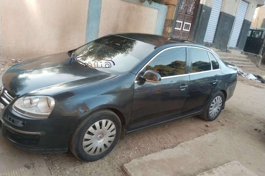 Jetta Volkswagen اخضر غامق