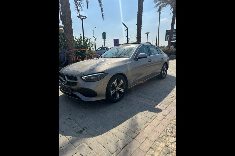 C 180 Mercedes آخر