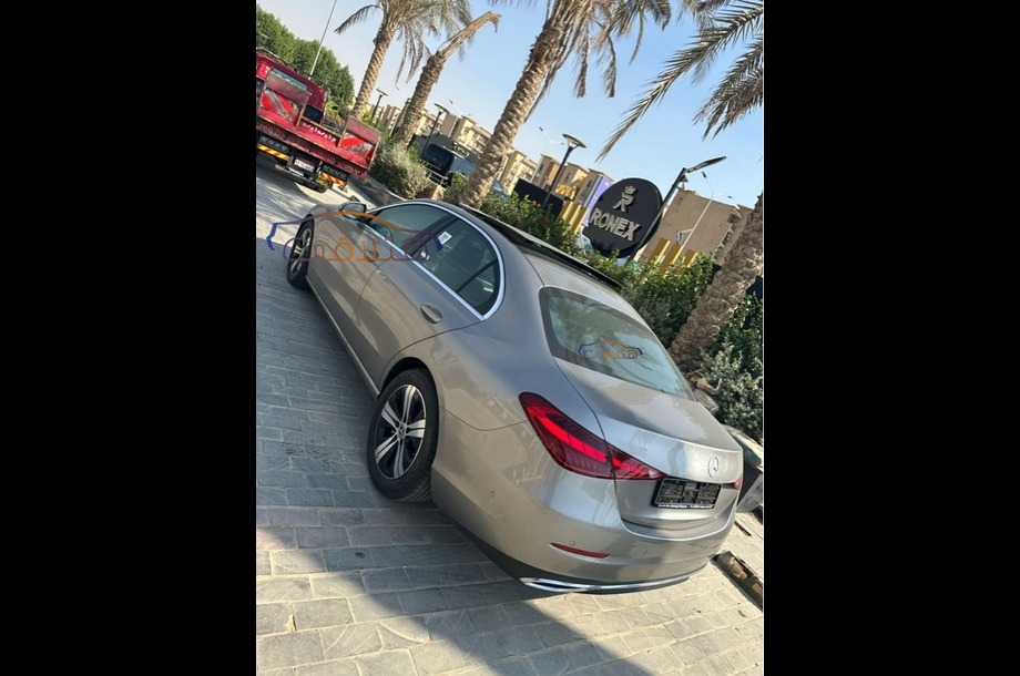 C 180 Mercedes آخر