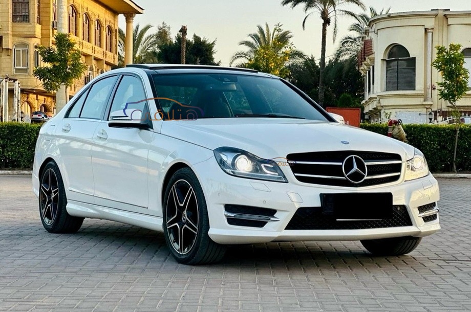 C 180 Mercedes White