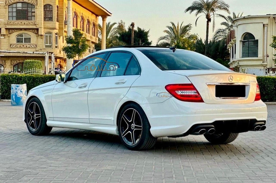 C 180 Mercedes White