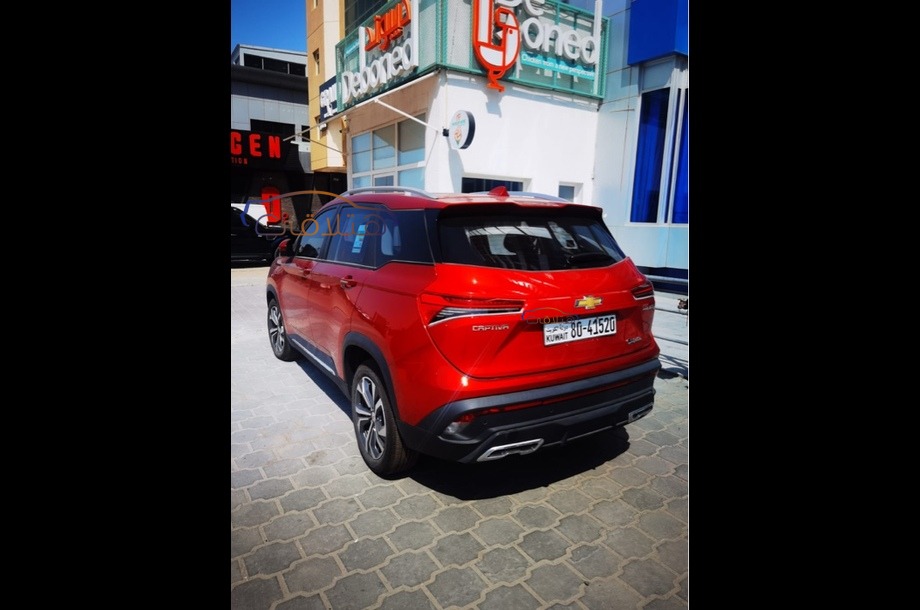 Captiva Chevrolet Red