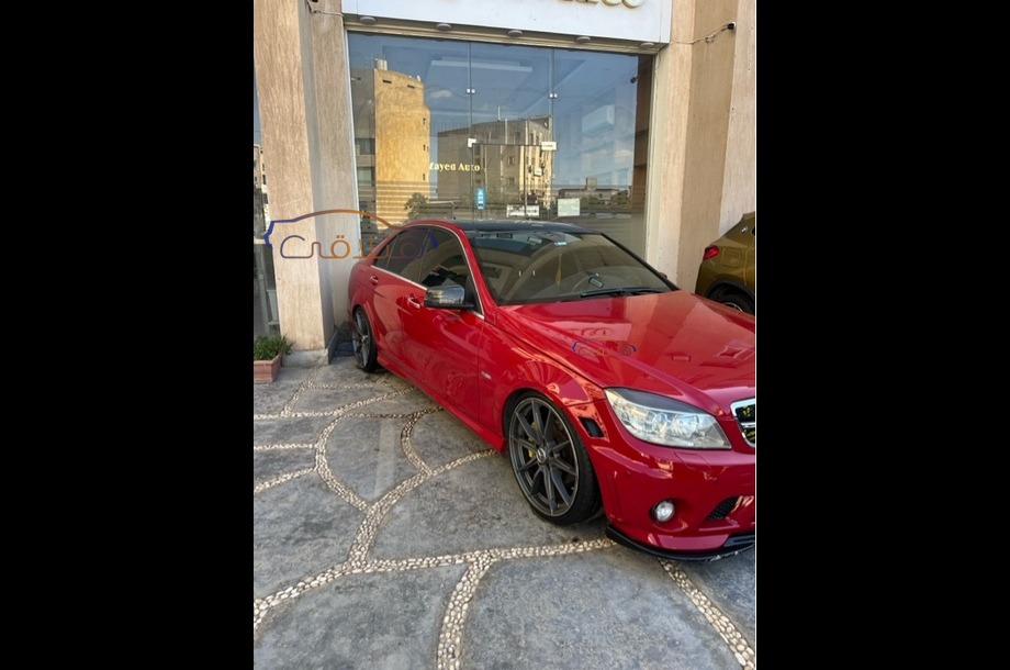 C 180 Mercedes احمر