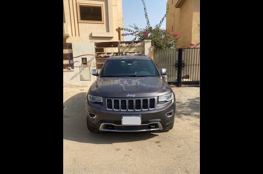 Grand Cherokee Jeep Brown