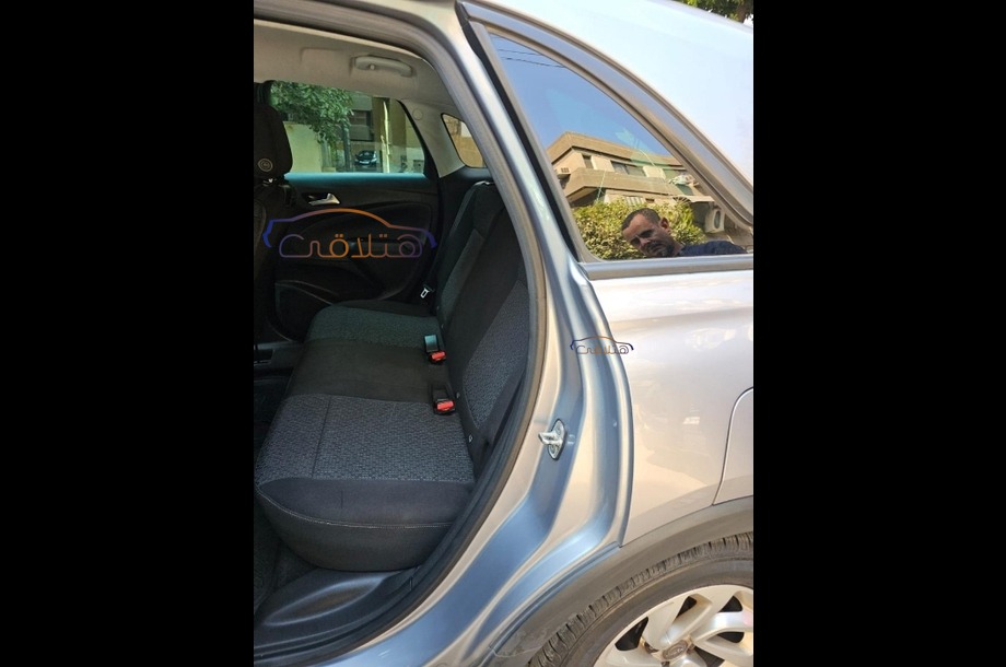 Crossland Opel فضي