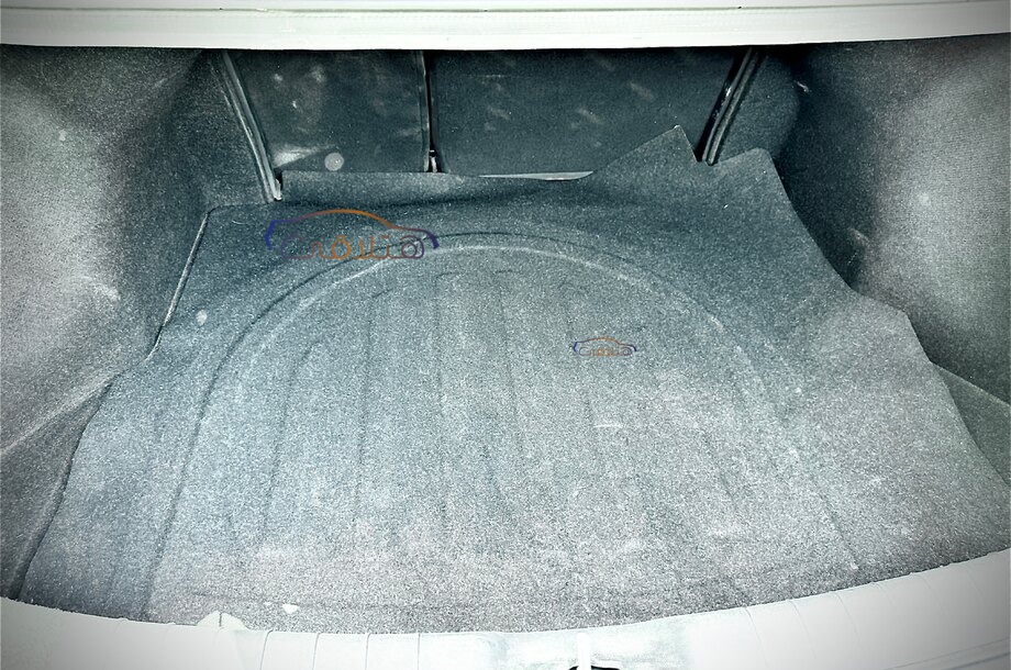 Elantra Hyundai أزرق