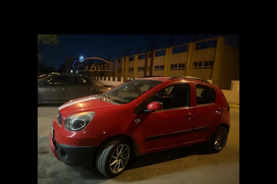 X Pandino Geely احمر