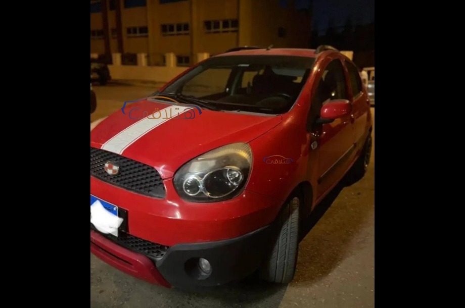 X Pandino Geely احمر