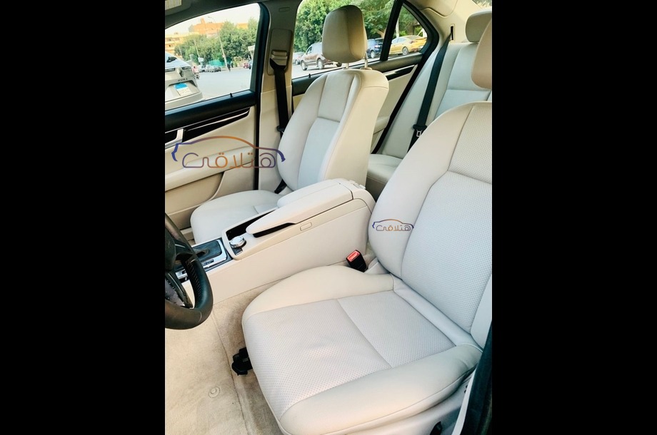 C 250 Mercedes بني