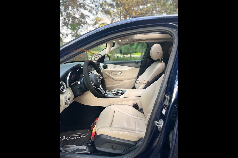 C 180 Mercedes Dark blue