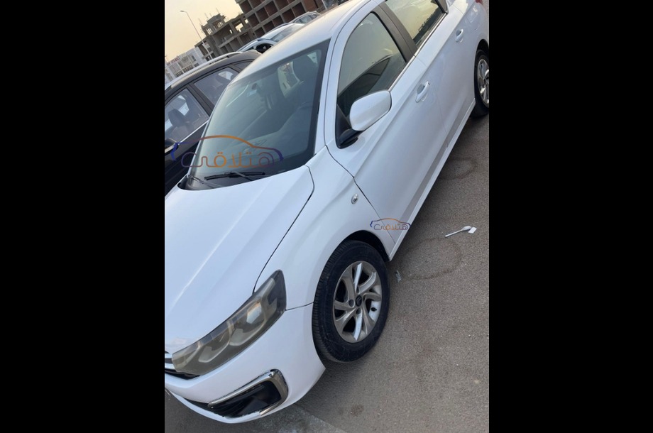 C Elysee Citroën White