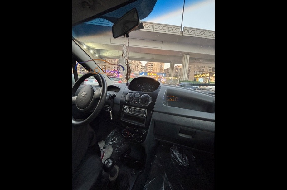 Spark Chevrolet فضي