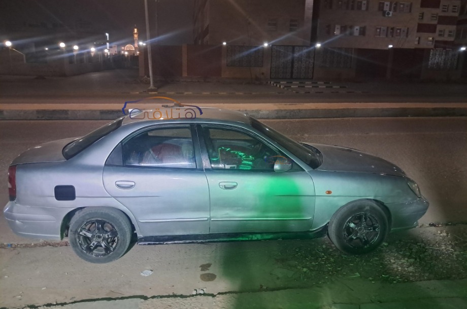 Nubira 2 Daewoo Silver