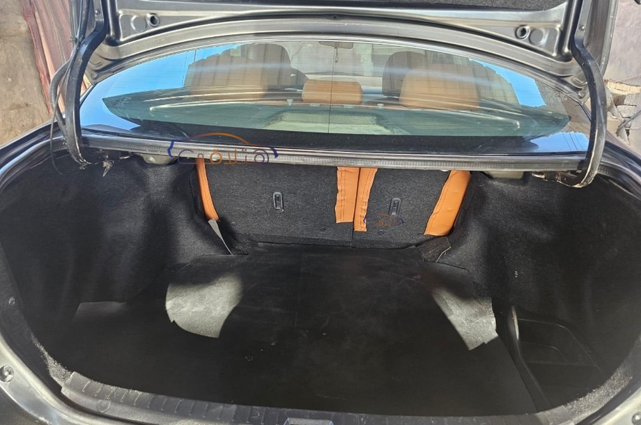 Corolla Toyota أسود