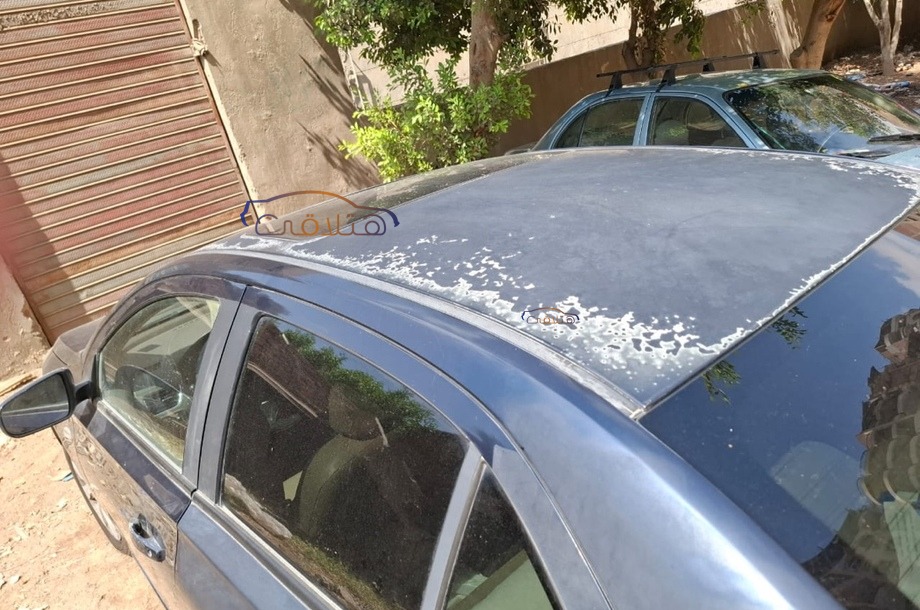 Optra Chevrolet الأزرق الداكن