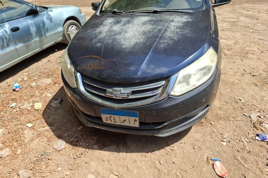 Optra Chevrolet الأزرق الداكن