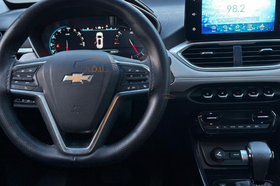 Captiva Chevrolet فضي