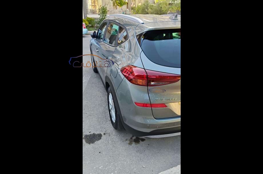 Tucson Turbo Hyundai فضي