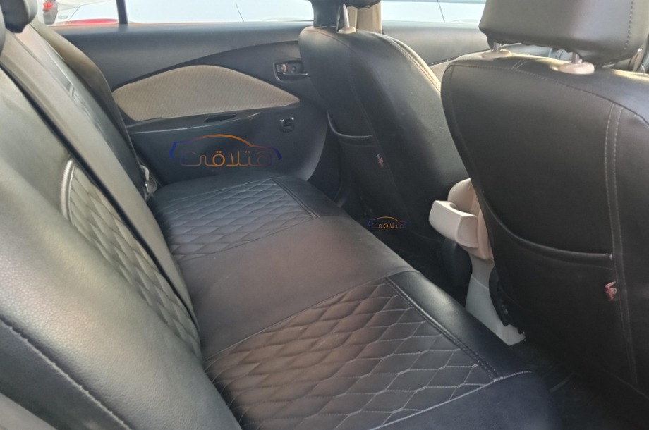 Yaris Toyota فيراني