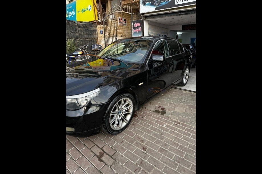 523 BMW أسود