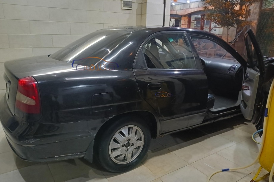 Nubira 2 Daewoo Black