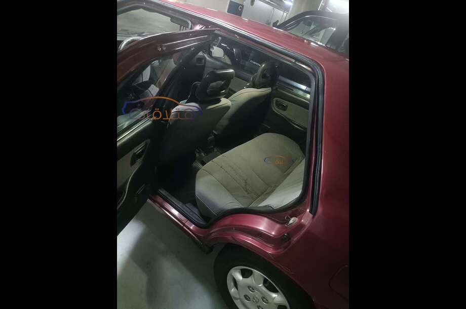 Excel Hyundai احمر غامق