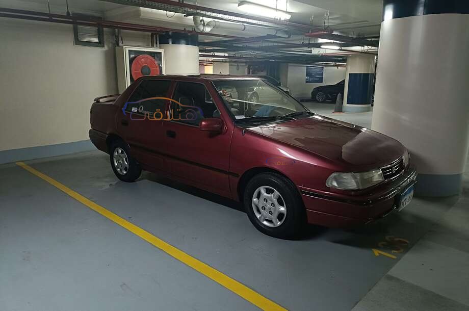 Excel Hyundai احمر غامق