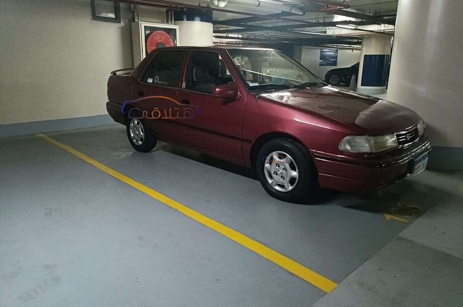 Excel Hyundai احمر غامق