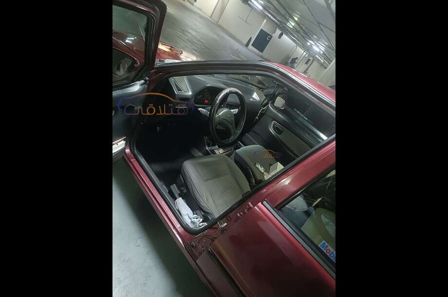 Excel Hyundai احمر غامق