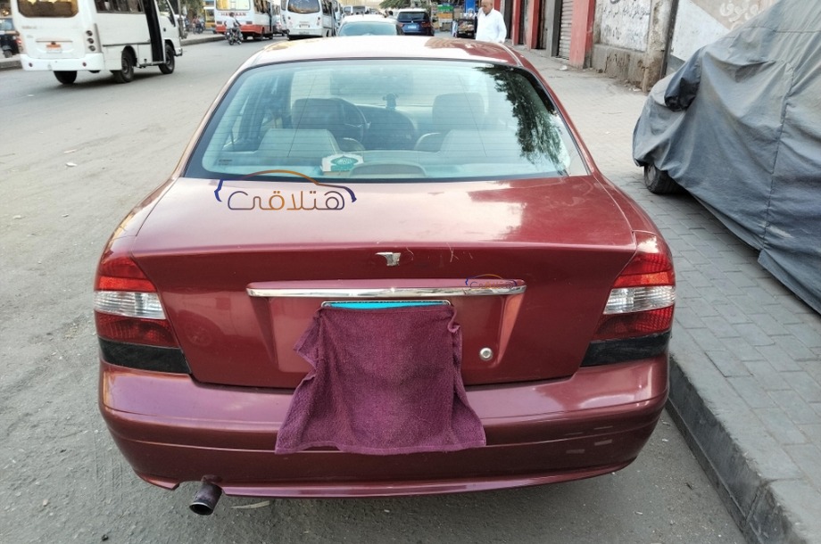 Nubira 2 Daewoo Dark red