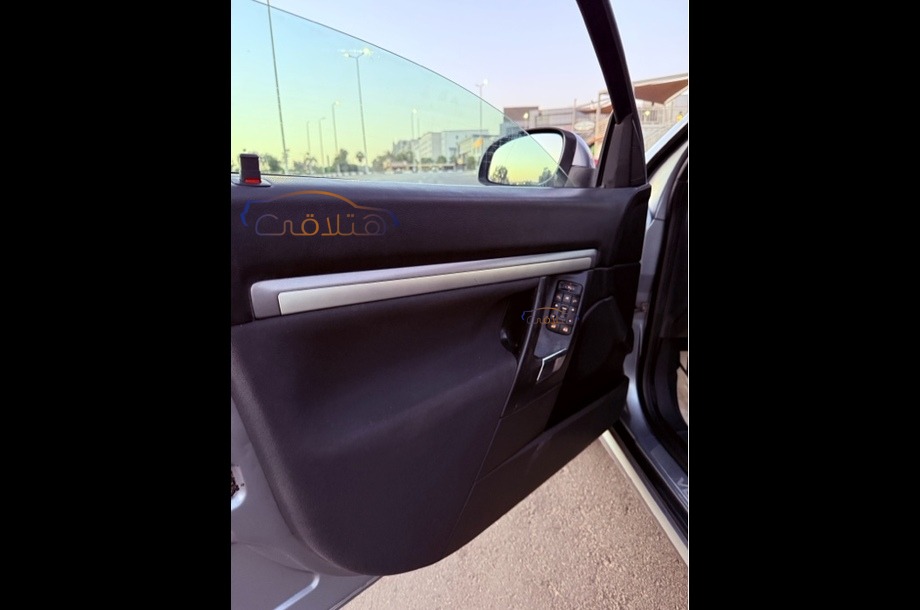 Vectra Opel سماوى