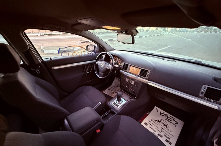 Vectra Opel سماوى