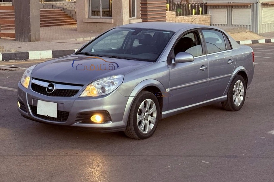 Vectra Opel سماوى