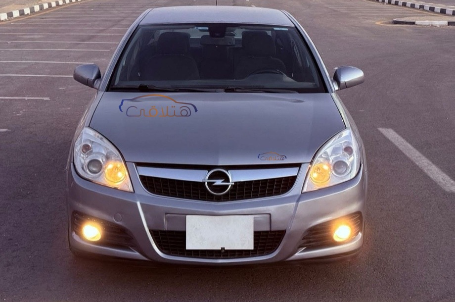 Vectra Opel سماوى