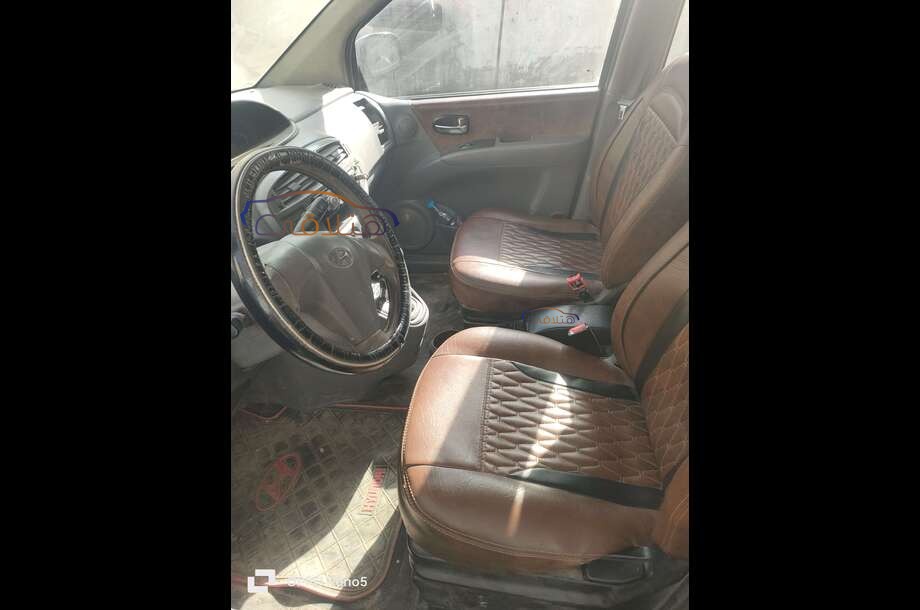 Matrix Hyundai أسود