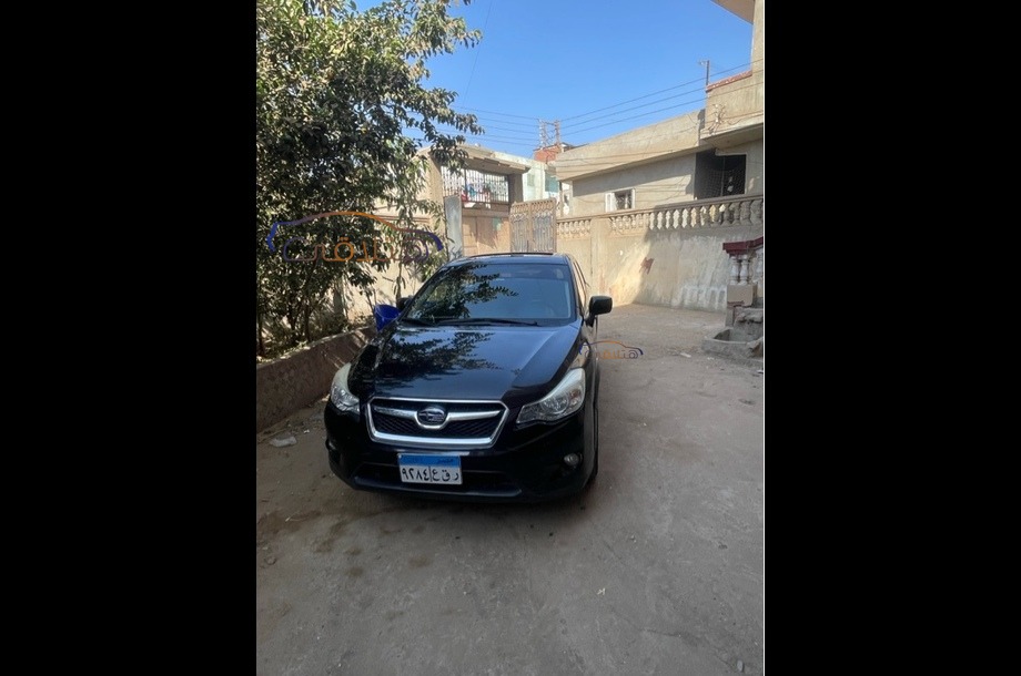 XV Subaru أسود