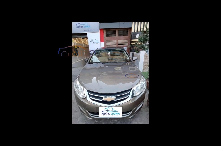 Optra Chevrolet بني