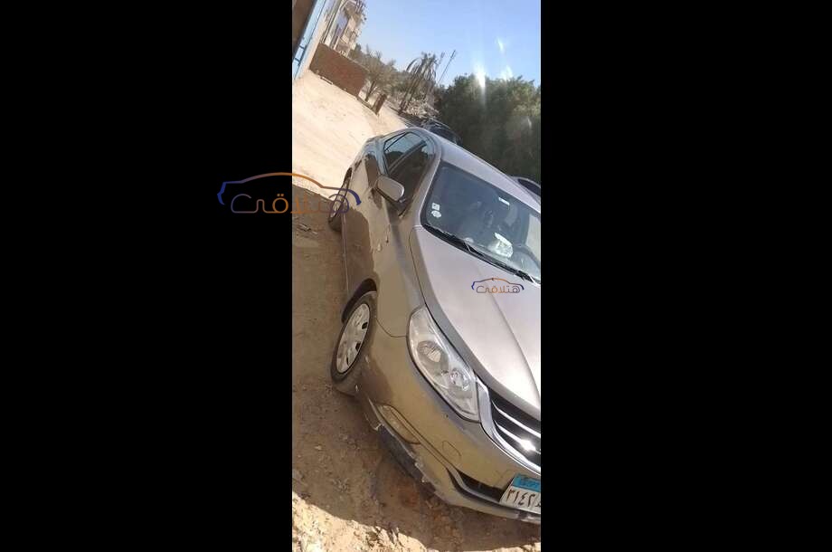 Optra Chevrolet بني