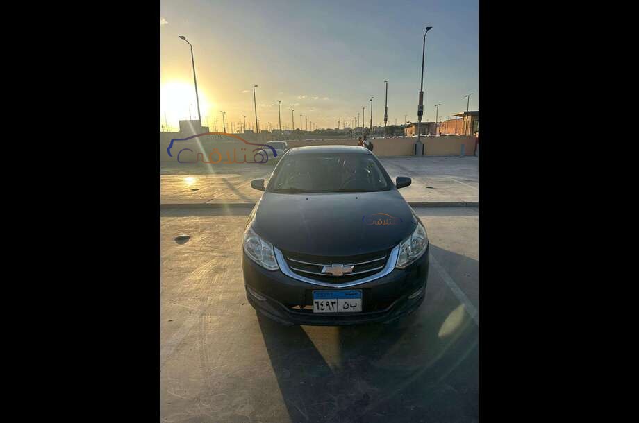 Optra Chevrolet الأزرق الداكن