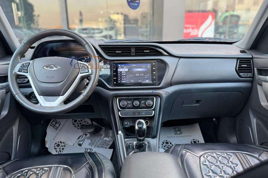 Tiggo 3 Chery رمادي