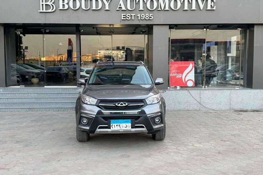 Tiggo 3 Chery رمادي