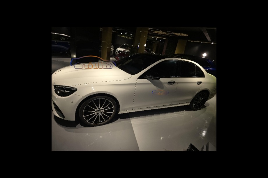 E 200 AMG Mercedes White