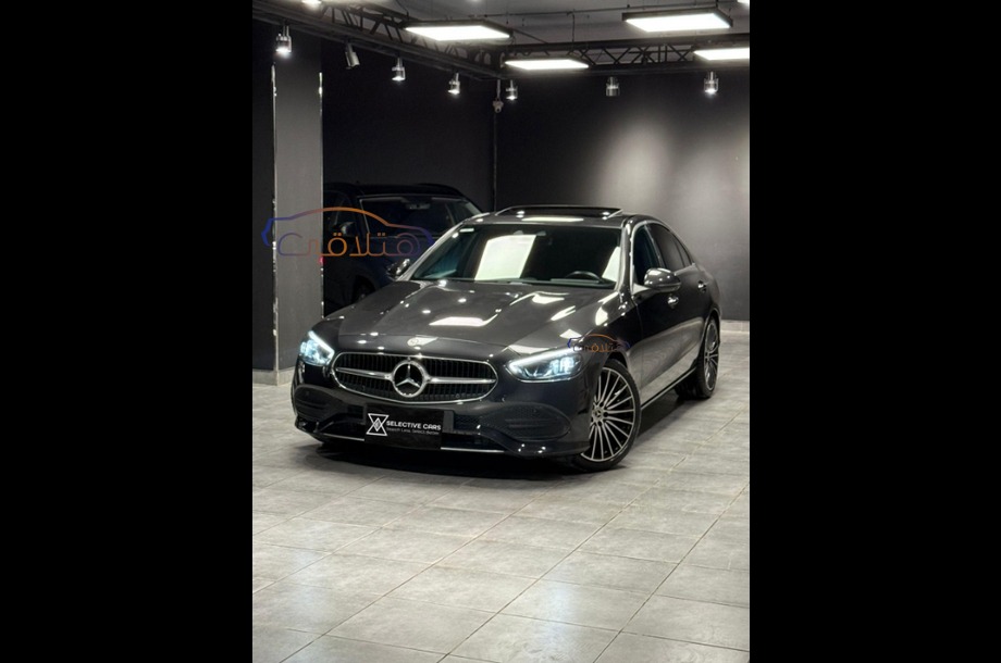 C 200 Mercedes رمادي