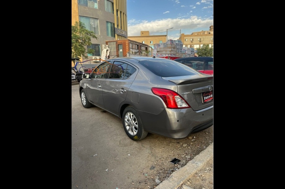 Sunny Nissan Gray