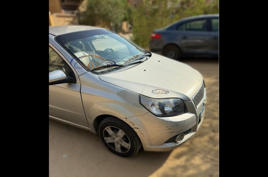 Aveo Chevrolet Silver