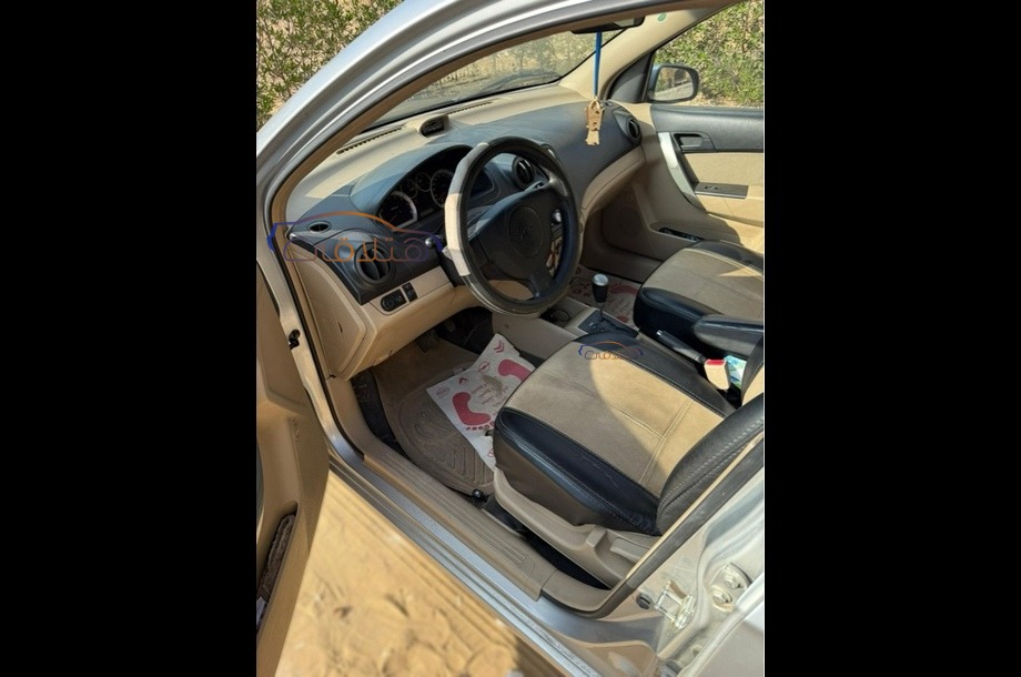 Aveo Chevrolet Silver