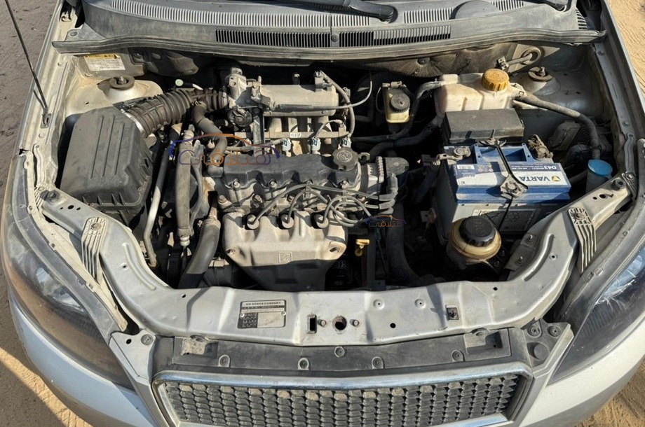 Aveo Chevrolet Silver