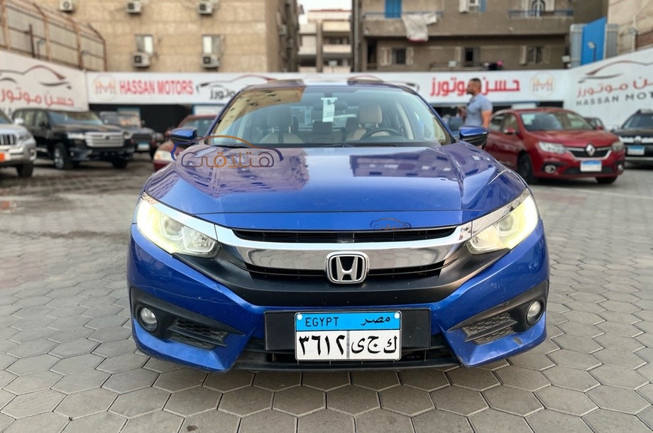 Civic Honda أزرق