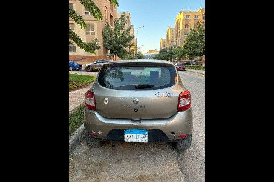 Sandero Renault Gold