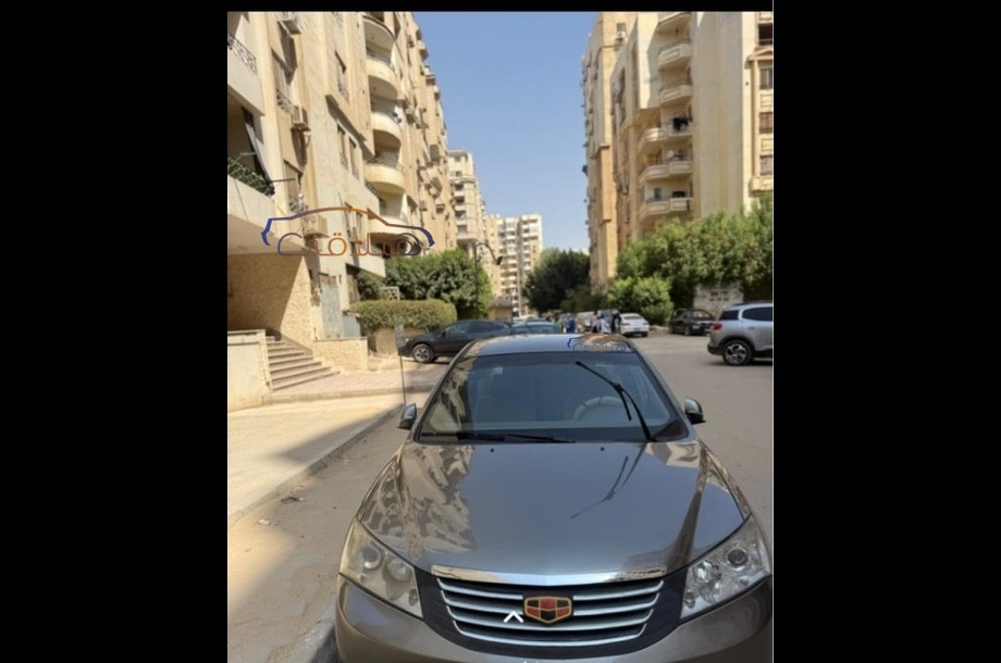 Emgrand 7 Geely فضي